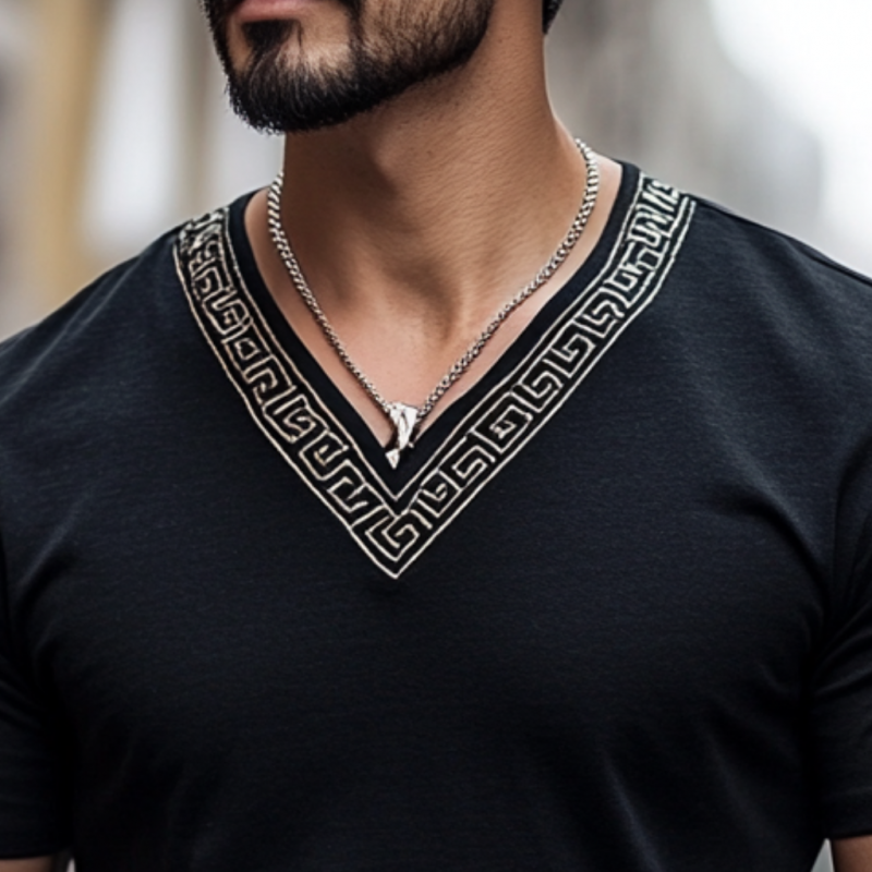 Lässiges Herren-T-Shirt aus Baumwolle mit V-Ausschnitt und Stickerei, schmaler Passform, kurzärmelig