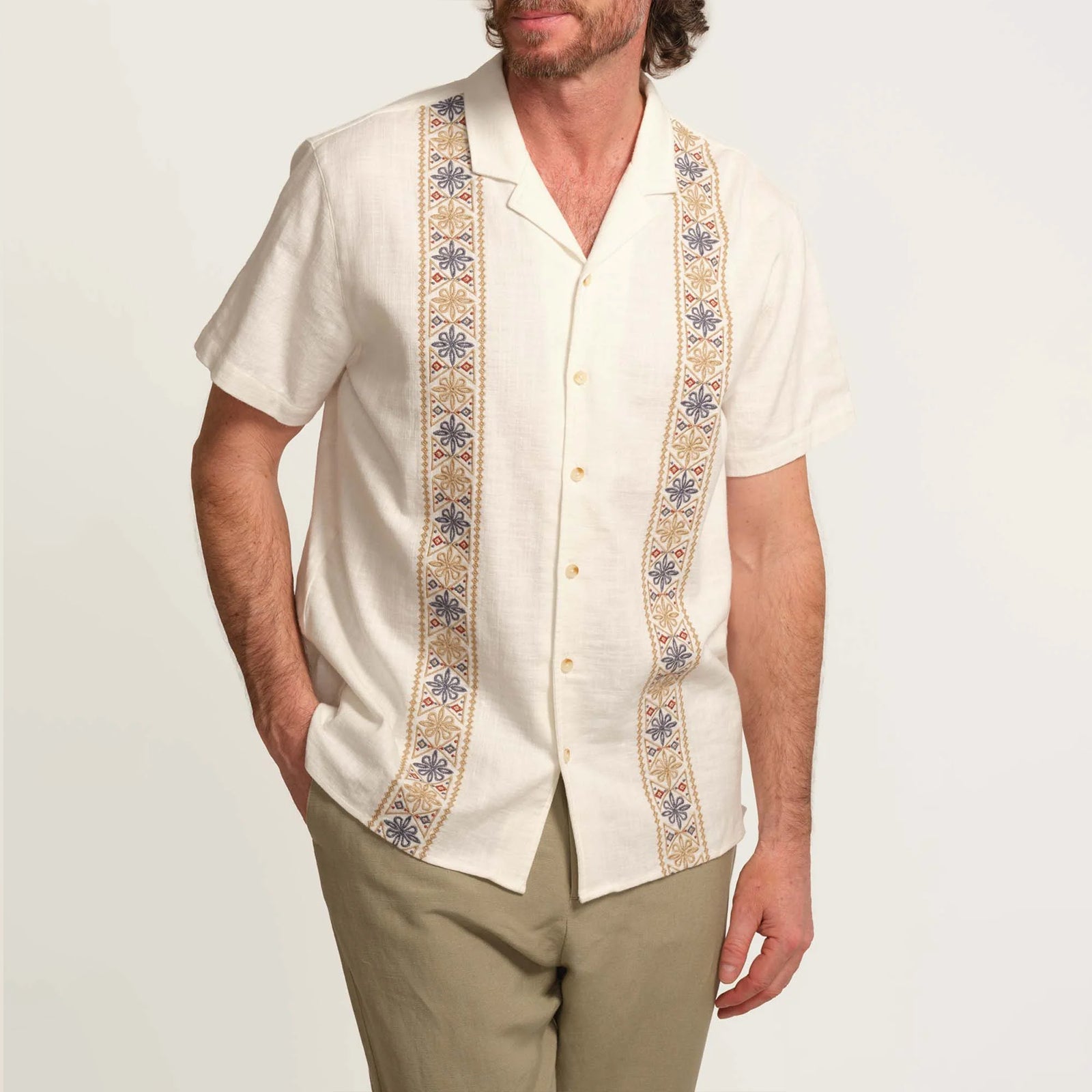 Men's fashionable casual short-sleeved shirt with floral prints