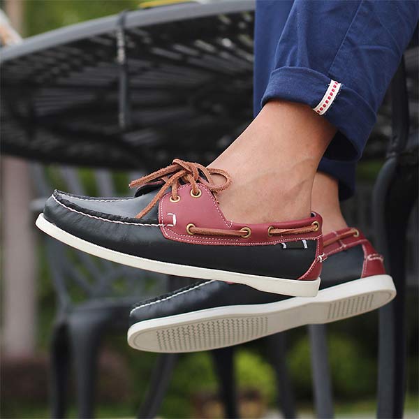 MEN'S LEATHER BOAT SHOES