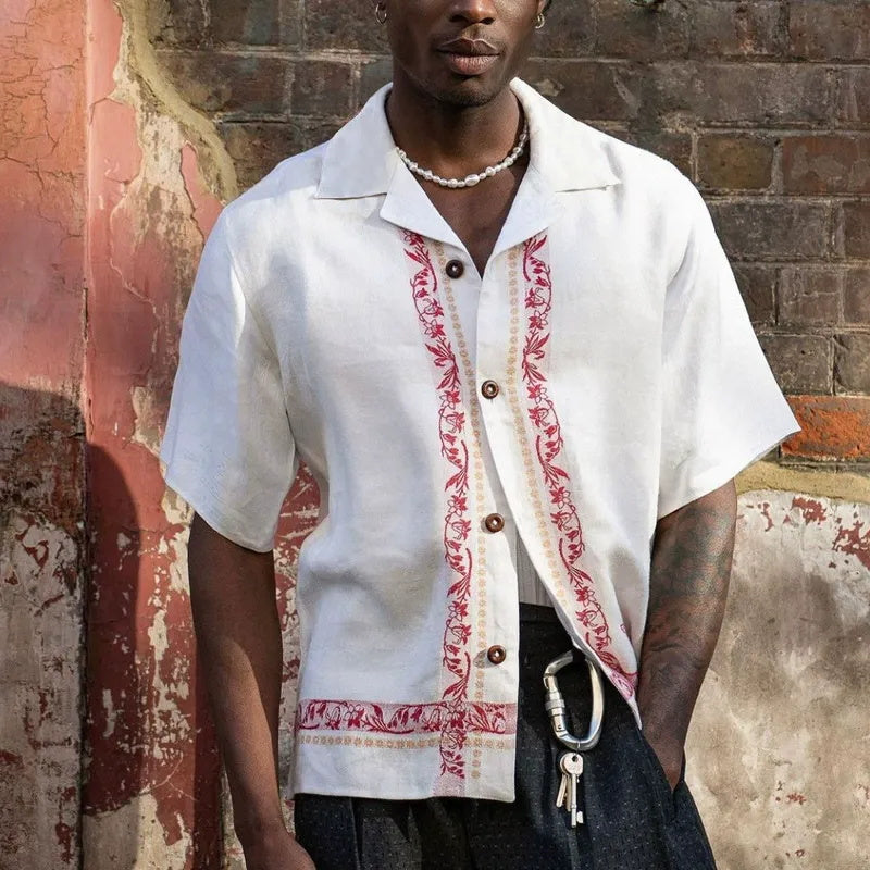 Men's fashionable and casual white embroidered short-sleeved shirt
