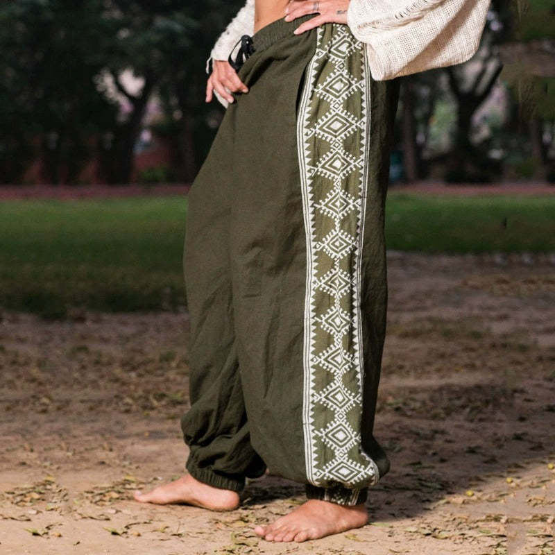 Men's fashionable and casual solid-colored cotton and linen trousers