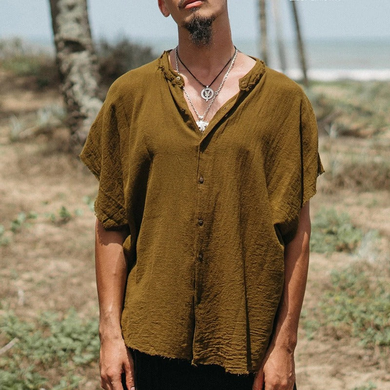 Men's fashionable and casual short-sleeved shirt