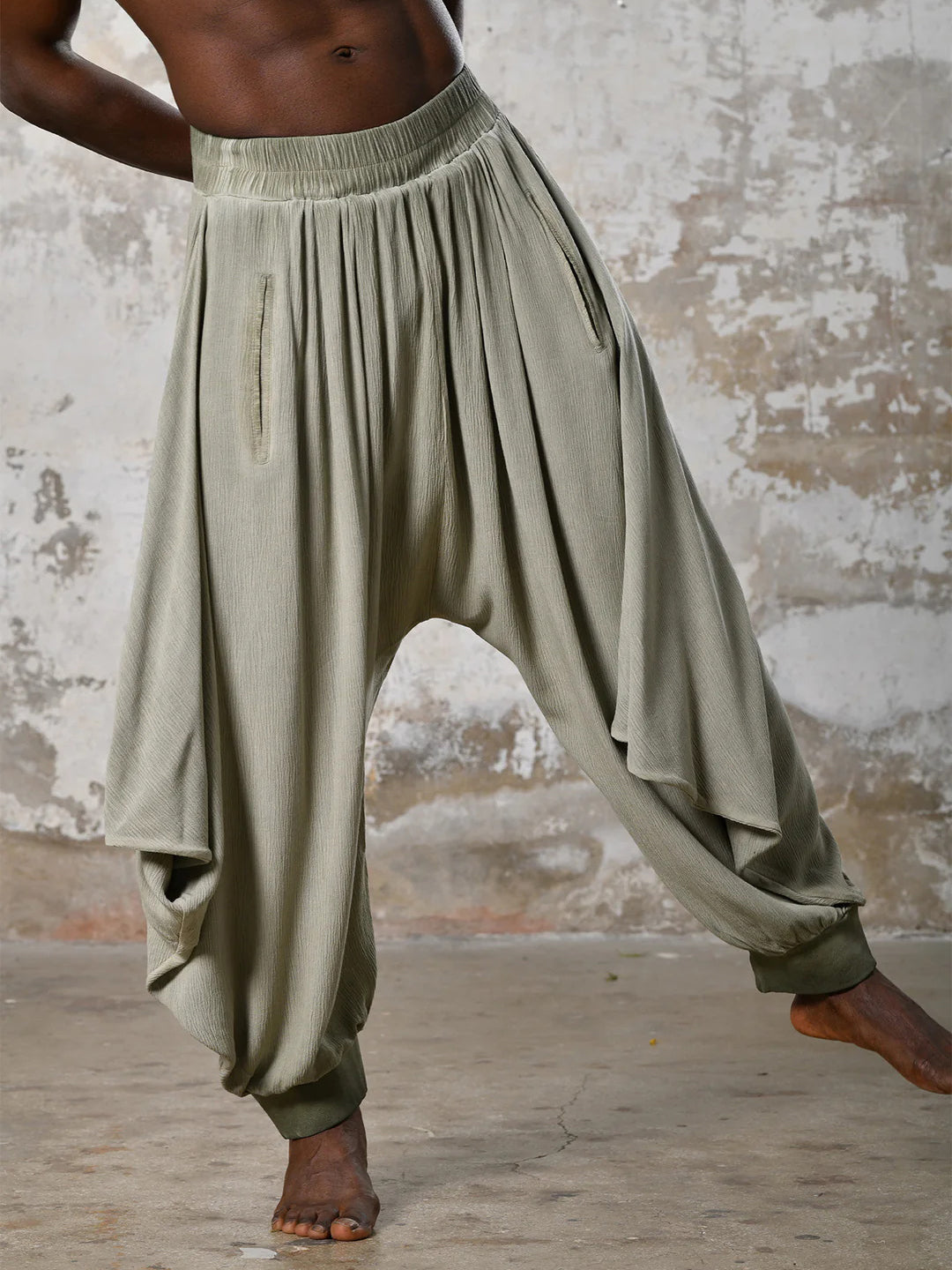 Men's fashionable and casual Bohemian-style trousers