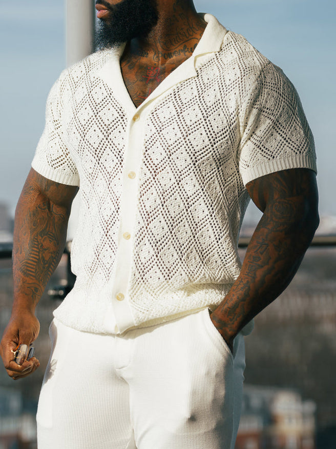 Chemise noire à manches courtes au crochet 