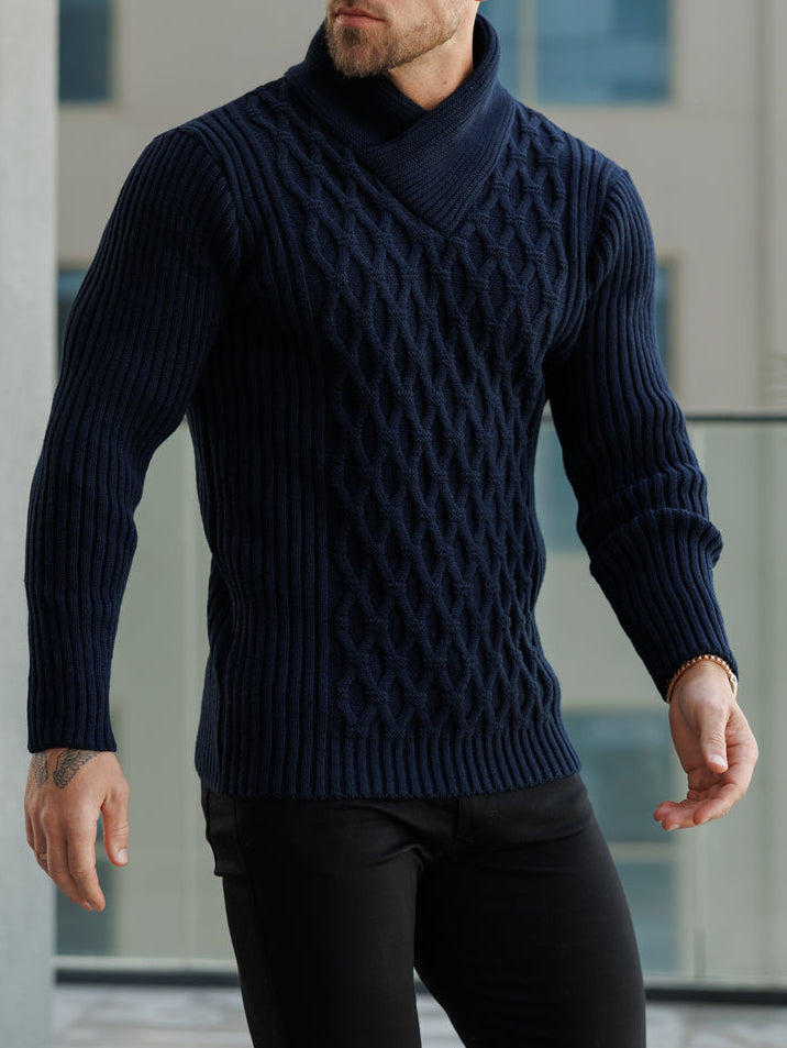 Pull en maille torsadée épaisse, naturel, avec des taches de couleur