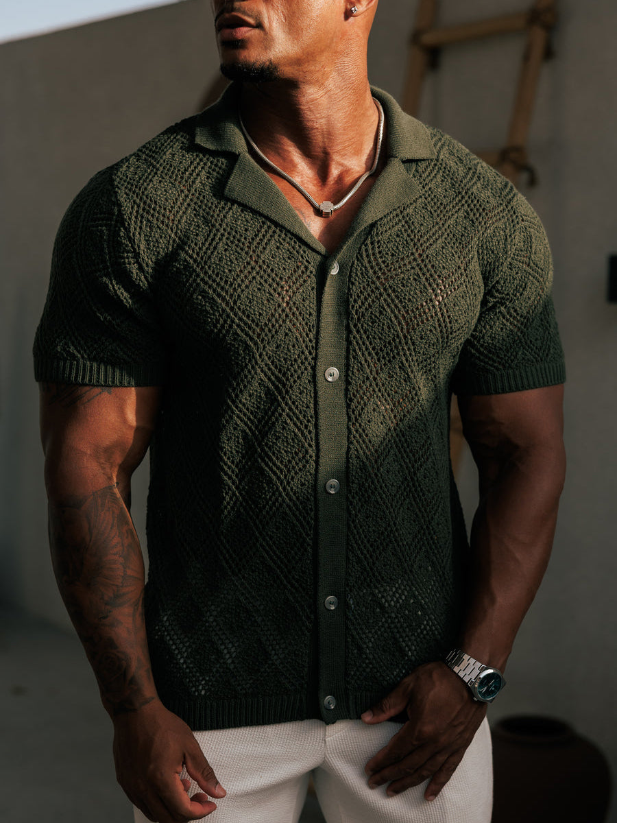Chemise noire à manches courtes au crochet 