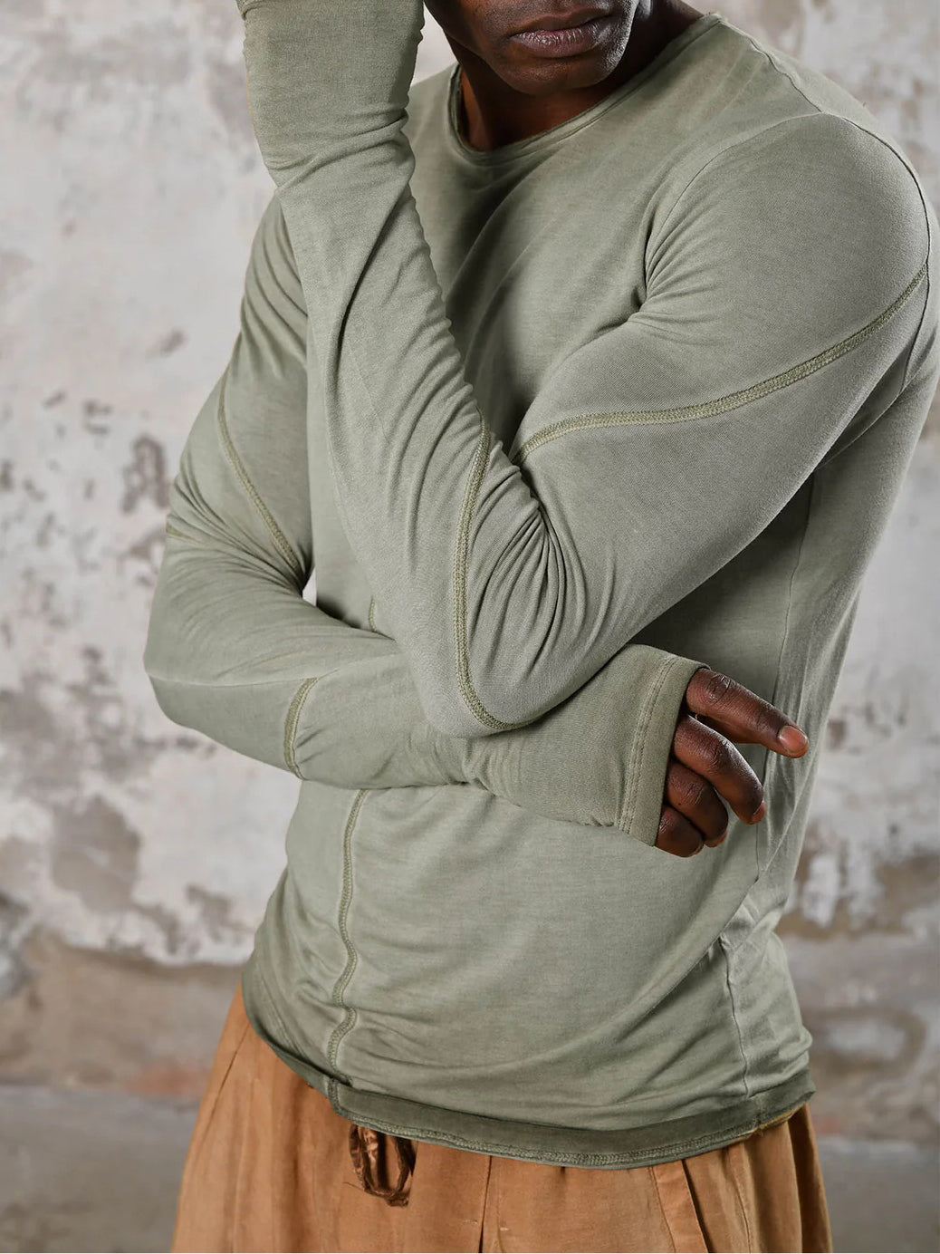 Men's fashionable and casual Bohemian-style long-sleeved T-shirt