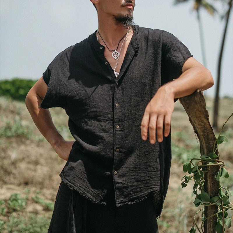 Men's fashionable and casual short-sleeved shirt