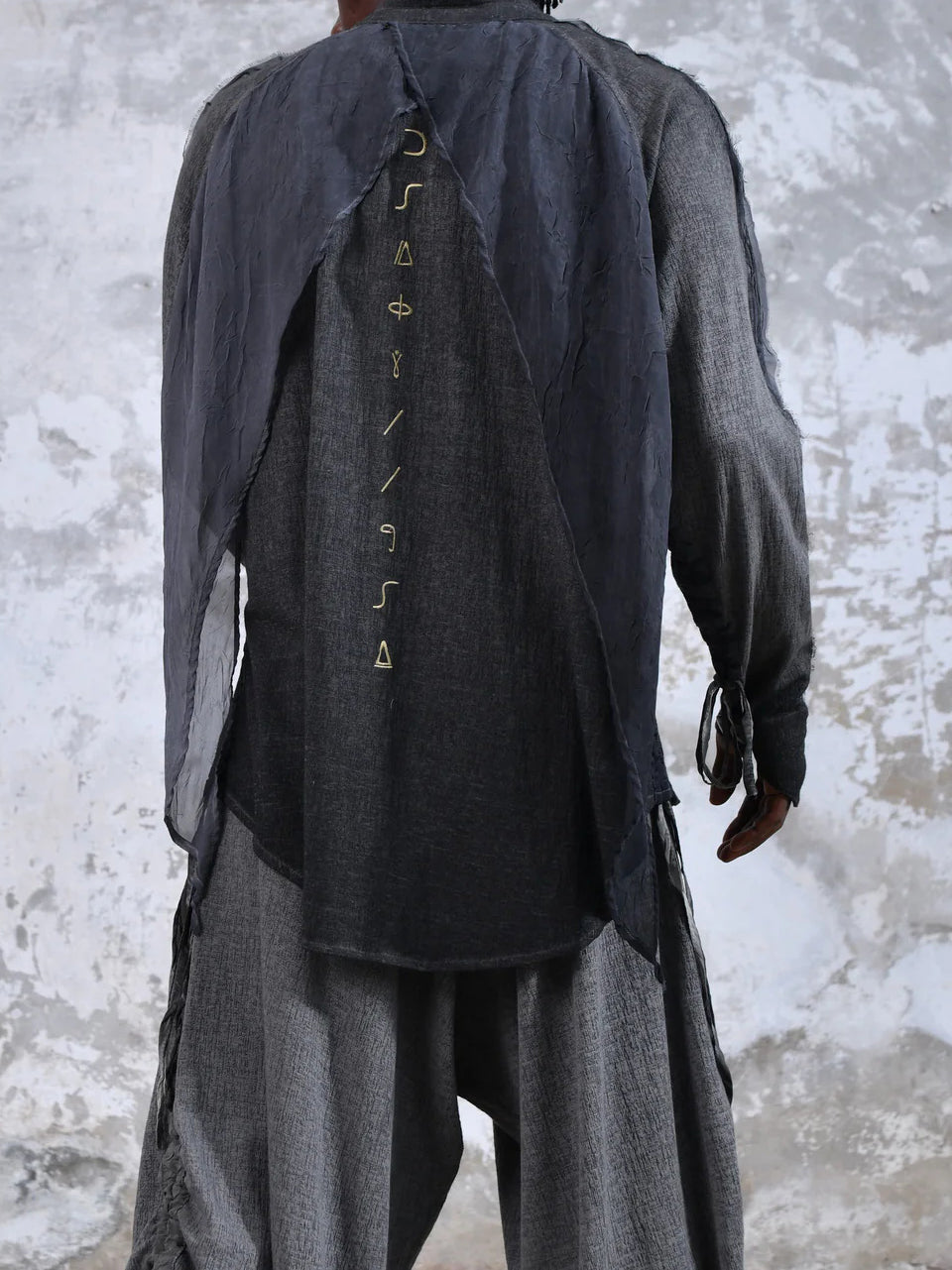 Men's fashionable and casual Bohemian-style long-sleeved T-shirt
